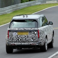 レンジローバー 改良新型のプロトタイプ