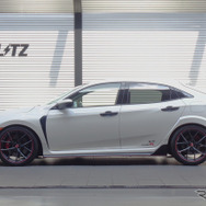 ブリッツ DAMPER ZZ-R A　FK8シビックタイプR装着例（フロント：21mmダウン / リア：23mmダウン）