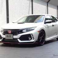 ブリッツ DAMPER ZZ-R A　FK8シビックタイプR装着例（フロント：21mmダウン / リア：23mmダウン）