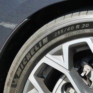 アウディ A6 TSFI 200kw