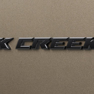 日産『キックス』新型の「ROCK CREEK」