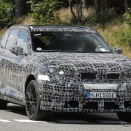 BMW iX5 M 市販型のプロトタイプ