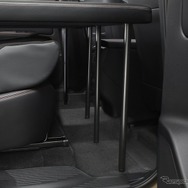 日産『エクストレイル』の車中泊仕様「マルチベッド」