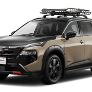 日産『エクストレイル』の車中泊仕様「マルチベッド」