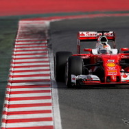 2016年のF1テスト初日、トップタイムはベッテルがマーク