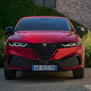 アルファロメオ「TONALE Ibrida Sport Speciale」