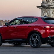 アルファロメオ「TONALE Ibrida Sport Speciale」