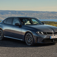 BMW 3シリーズ 新型（320）