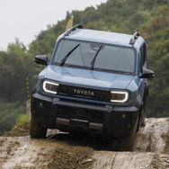 トヨタ ランドクルーザー FJ