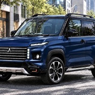 トヨタ RAV4 対抗、三菱SUVの予想CG