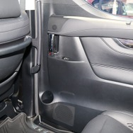 「こんな音が入っていたのか！」ヴェルファイアのスピーカー交換で激変した音楽体験【car audio newcomer】by Warps　後編