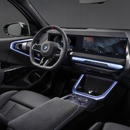 BMW X3 M50 xDriveの「ブラックパッケージ」