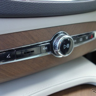 ボルボ XC90 T6