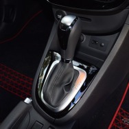 ルノー ルーテシア 改良新型