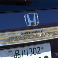 ホンダ オデッセイ アブソルート