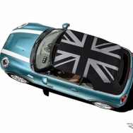 新型MINIコンバーチブル