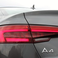 アウディA4（撮影地：ブリストルヒルゴルフクラブ）