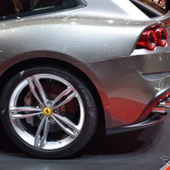 フェラーリ GTC4ルッソ（ジュネーブモーターショー16）