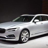 ボルボ V90（ジュネーブモーターショー16）