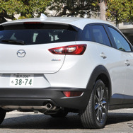 【マツダ CX-3 試乗】快適性を改善したBセグSUV、人気再上昇の予感…諸星陽一