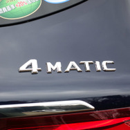 メルセデスベンツ GLC250スポーツ