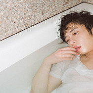 田中圭写真集「R」中面サンプル 田中圭写真集「R」中面サンプル