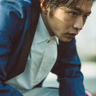 田中圭写真集「R」中面サンプル