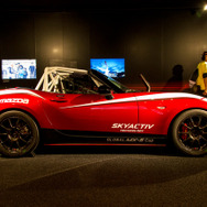 マツダ ロードスター MX-5カップ仕様（東京モーターショー15）