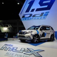 「1.9L DDIブルーパワー」エンジンを前面に打ち出す