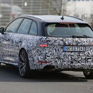 アウディRS4 アバントスクープ写真