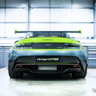 アストンマーティン ヴァンテージ GT8