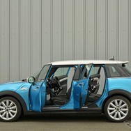 MINI クーパーSD 5ドア