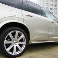 ボルボ XC90 T8 Twin Engine AWD Inscription