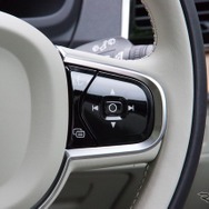 ボルボ XC90 T8 Twin Engine AWD Inscription