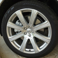 ボルボ XC90 T8 Twin Engine AWD Inscription