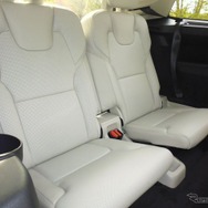 ボルボ XC90 T8