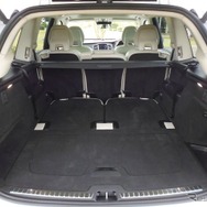 ボルボ XC90 T8