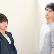 『ヒーローマニア-生活-』東出昌大＆窪田正孝／photo：Takashi Tokita