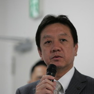 日本自転車競技連盟の佐久間重光副会長