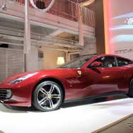 フェラーリ GTC4ルッソ