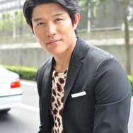 『HK／変態仮面 アブノーマル・クライシス』鈴木亮平／photo：Naoki Kurozu