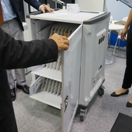 タブレット保管ボックス