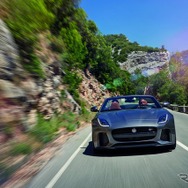 ジャガー Fタイプ SVR コンバーチブル