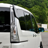 日産 セレナ NISMO パフォーマンスパッケージ装着車