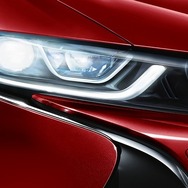 BMW i8 セレブレーションエディション プロトニック レッド