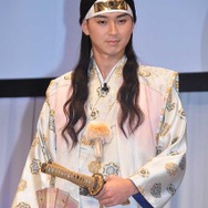松田翔太（桃太郎）「au発表会 2016 Summer」記者会見