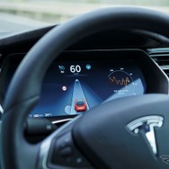 新型テスラ モデルS