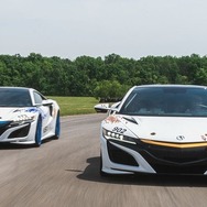 アキュラ（ホンダ）NSX 新型のパイクスピーク国際ヒルクライム参戦車両（参考画像）