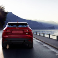 ジャガー F-PACE