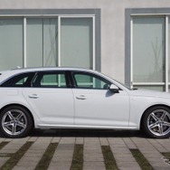 アウディ A4アバント 2.0TFSI スポーツ